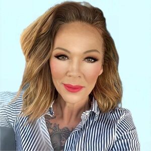 ✨Meet Your Stylist ✨ Est’ in 2012✨ Let’s Be PFF’s ✨